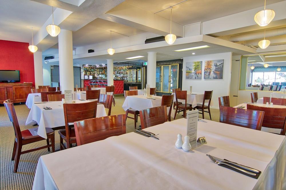 Soho Brisbane Hotel Exterior photo