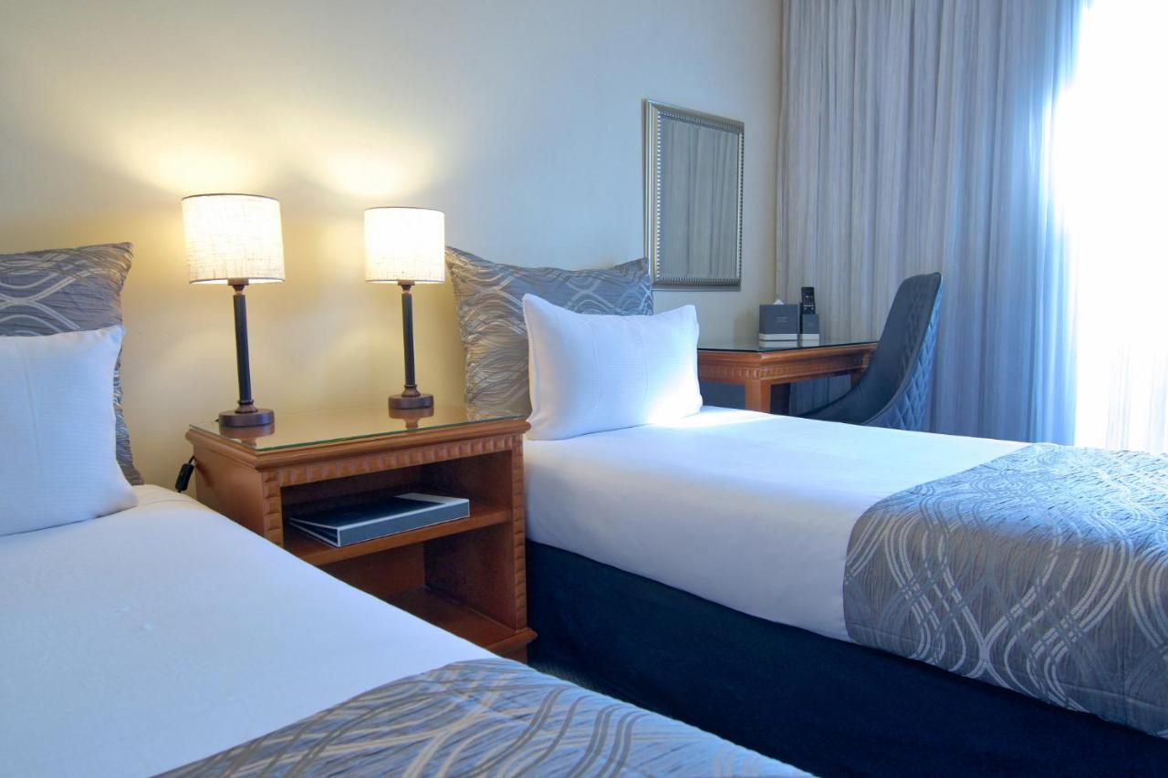Soho Brisbane Hotel Exterior photo